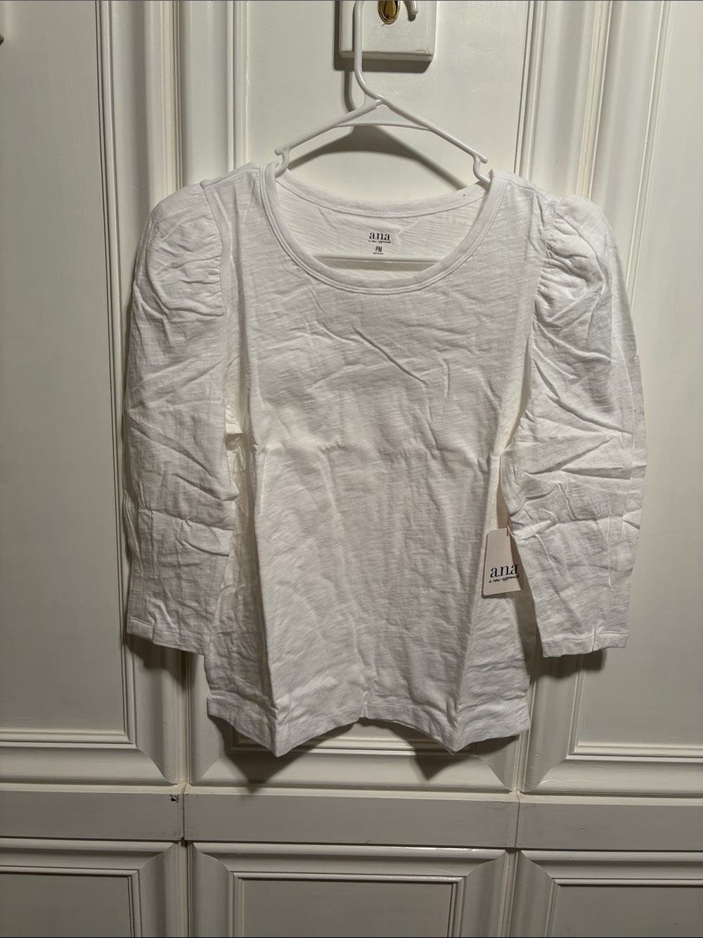a.n.a White Puff Sleeve Scoop Neck Long Sleeve Top